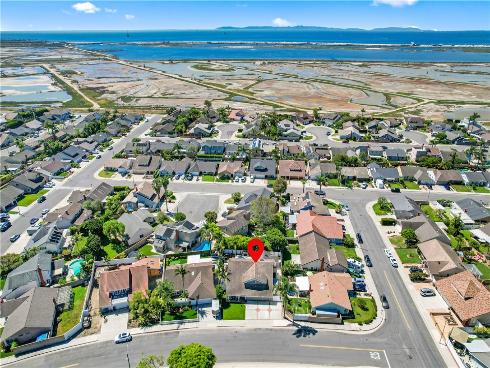 5622  Brighton  , Huntington Beach, CA