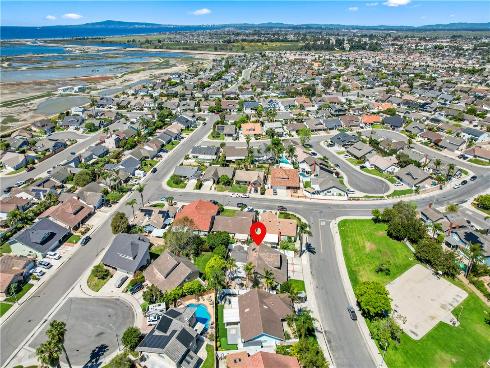 5622  Brighton  , Huntington Beach, CA