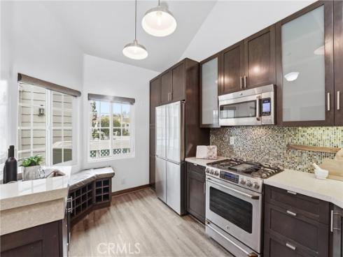19401  Sunray Lane  204 , Huntington Beach, CA