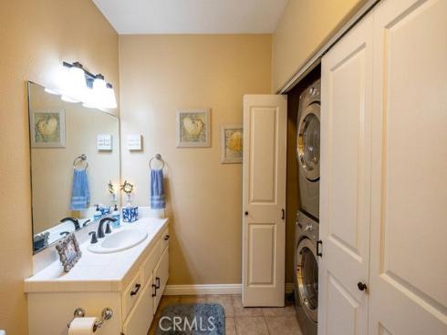 1516  Pacific Coast  , Huntington Beach, CA