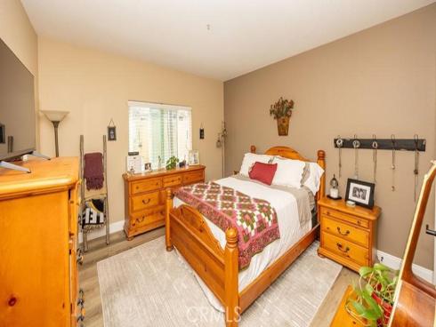 1516  Pacific Coast  , Huntington Beach, CA