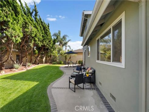 17252  Almelo   Lane, Huntington Beach, CA