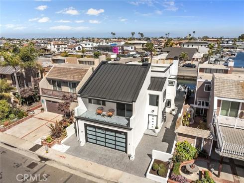 16742  Intrepid Ln  , Huntington Beach, CA