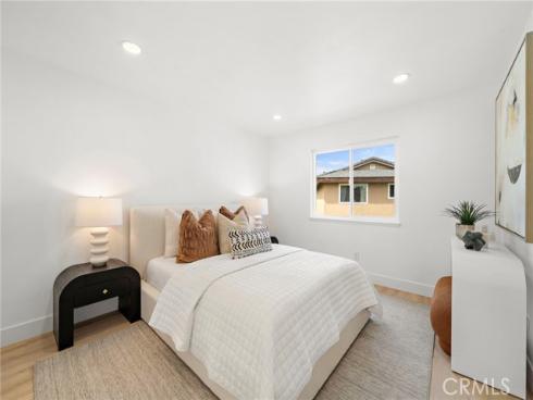 17081 Pleasant , Huntington Beach, CA