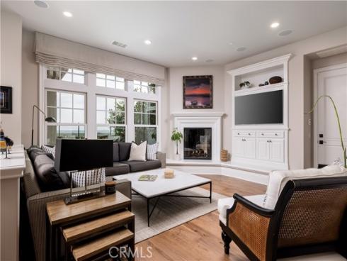 4492  Oceanridge   Drive, Huntington Beach, CA