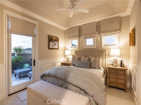 4492  Oceanridge   Drive, Huntington Beach, CA