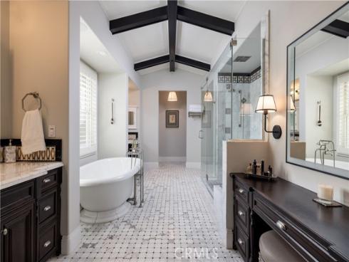 4492  Oceanridge   Drive, Huntington Beach, CA