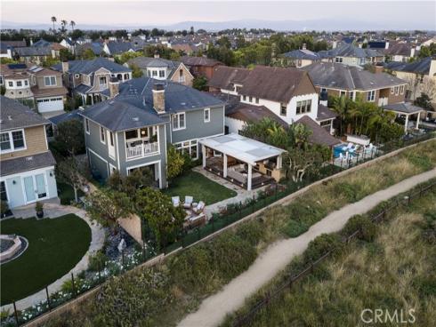 4492  Oceanridge   Drive, Huntington Beach, CA