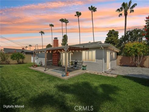 7602  Taylor  , Huntington Beach, CA