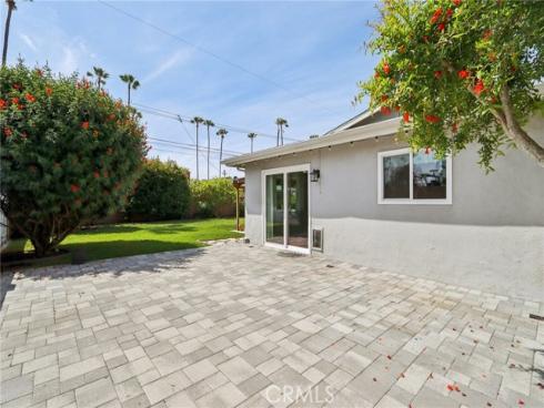 7602  Taylor  , Huntington Beach, CA