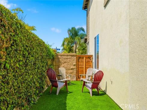 16872  Clovergreen   Lane, Huntington Beach, CA