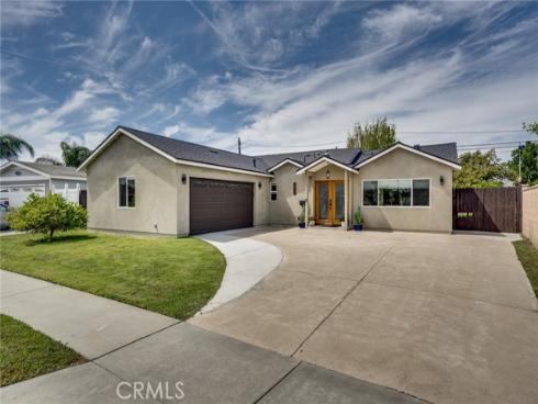 5441  Stardust  , Huntington Beach, CA