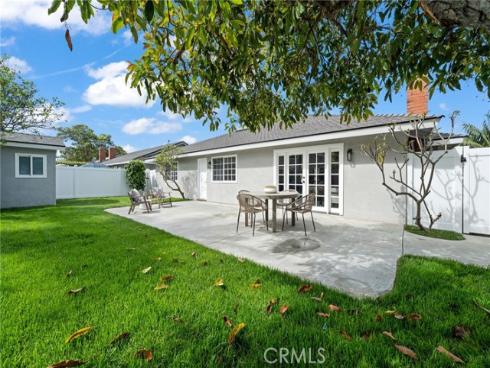 14872  Vanguard   Lane, Huntington Beach, CA