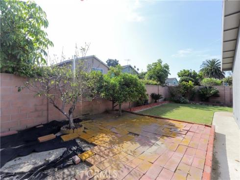 17332  Almelo   Lane, Huntington Beach, CA