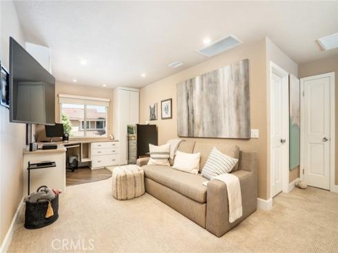 7892  Waterfall  , Huntington Beach, CA