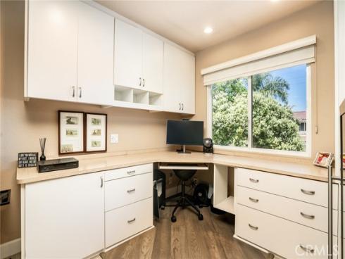 7892  Waterfall  , Huntington Beach, CA
