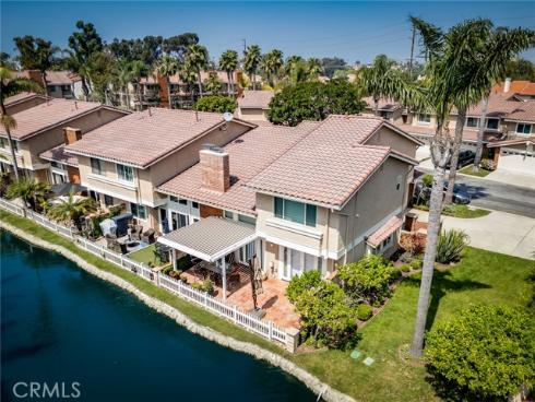 7892  Waterfall  , Huntington Beach, CA