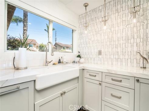 7892  Waterfall  , Huntington Beach, CA