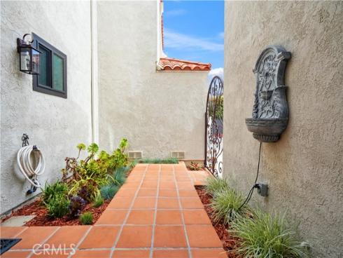 4219  Andros   Circle, Huntington Beach, CA