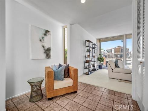 16385  Ardsley  , Huntington Beach, CA