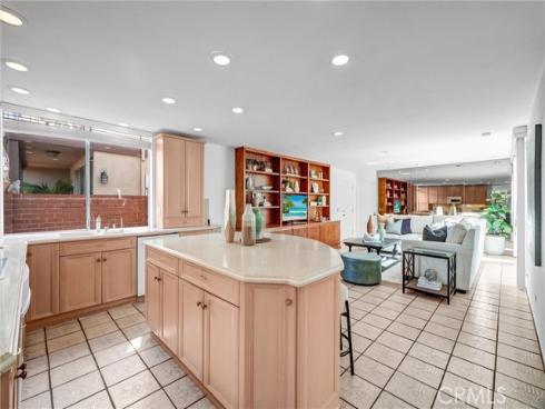 16385  Ardsley  , Huntington Beach, CA