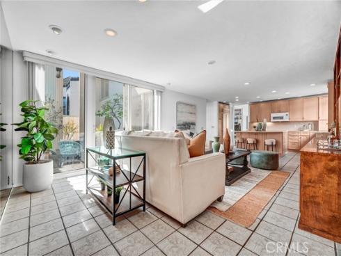 16385  Ardsley  , Huntington Beach, CA