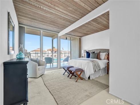 16385  Ardsley  , Huntington Beach, CA