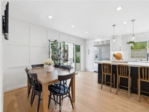 20082 Gothic Circle, Huntington Beach, CA