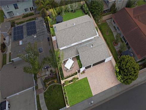 20082 Gothic Circle, Huntington Beach, CA