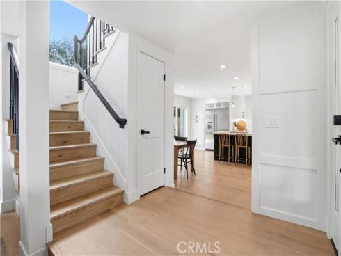 20082 Gothic Circle, Huntington Beach, CA