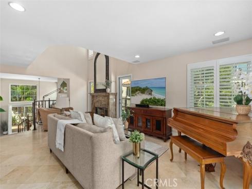 19275  Brooktrail  , Huntington Beach, CA