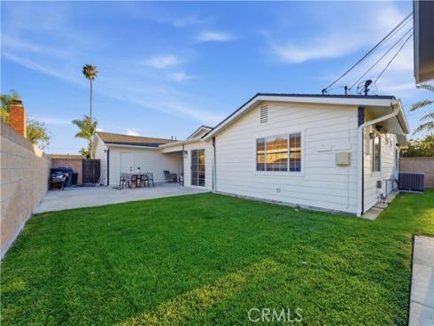 10121  Kukui  , Huntington Beach, CA