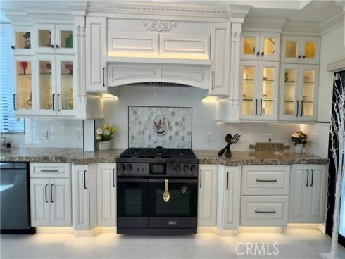 16572  Carousel Ln  , Huntington Beach, CA