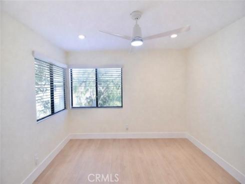 16572  Carousel Ln  , Huntington Beach, CA