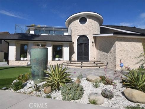 16572  Carousel Ln  , Huntington Beach, CA