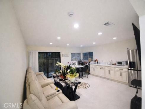 16572  Carousel Ln  , Huntington Beach, CA
