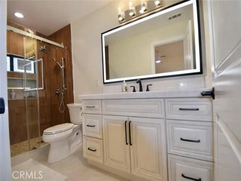 16572  Carousel Ln  , Huntington Beach, CA