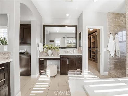 17491  Oakbluffs Lane  , Huntington Beach, CA