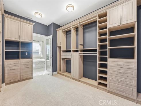 17491  Oakbluffs Lane  , Huntington Beach, CA