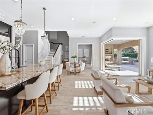 17491  Oakbluffs Lane  , Huntington Beach, CA