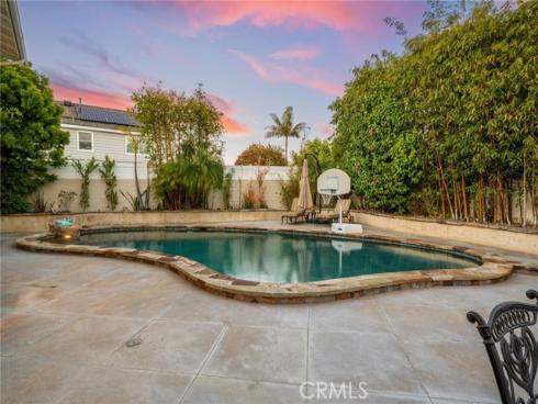 16642  Melville   Circle, Huntington Beach, CA