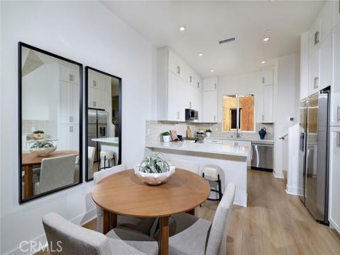 7255  Aura   Circle, Huntington Beach, CA