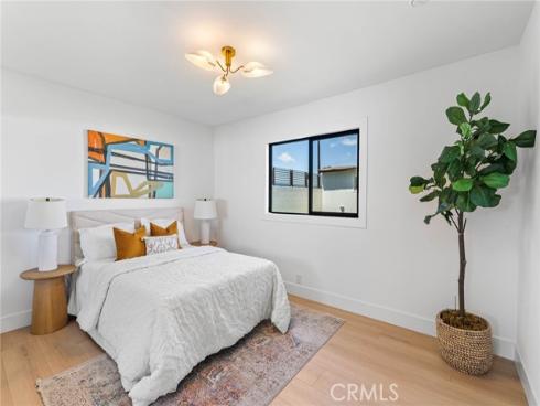 10321  Kamuela  , Huntington Beach, CA