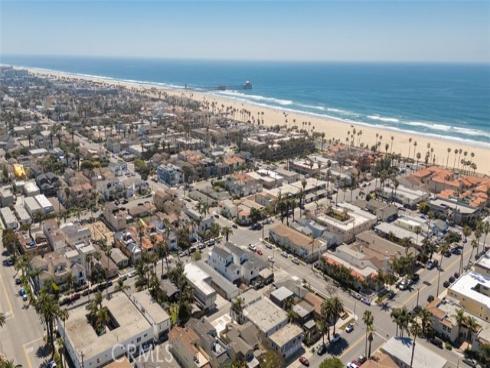 307  14th   Street, Huntington Beach, CA
