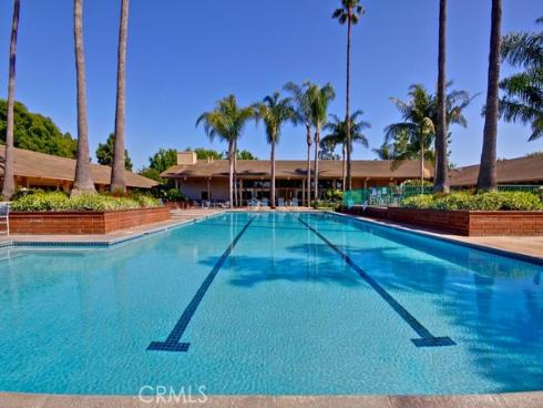8566  Fallbrook Cir, 706-b  , Huntington Beach, CA
