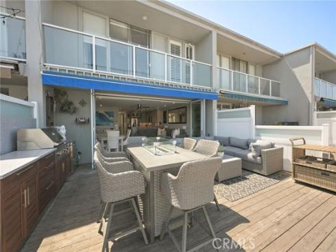 4001  Aladdin  , Huntington Beach, CA