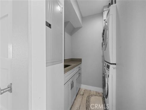 4001  Aladdin  , Huntington Beach, CA