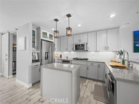 4001  Aladdin  , Huntington Beach, CA