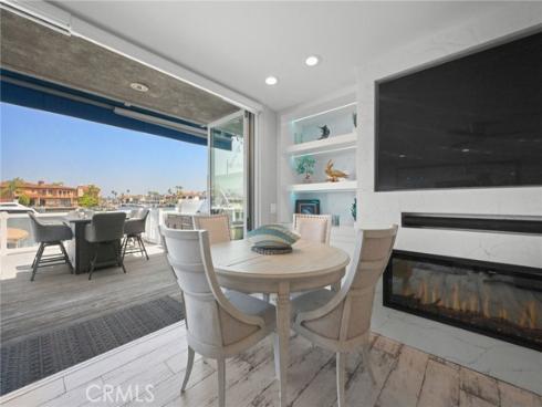 4001  Aladdin  , Huntington Beach, CA