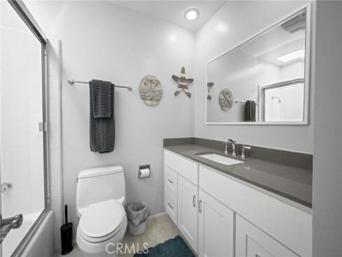 4001  Aladdin  , Huntington Beach, CA